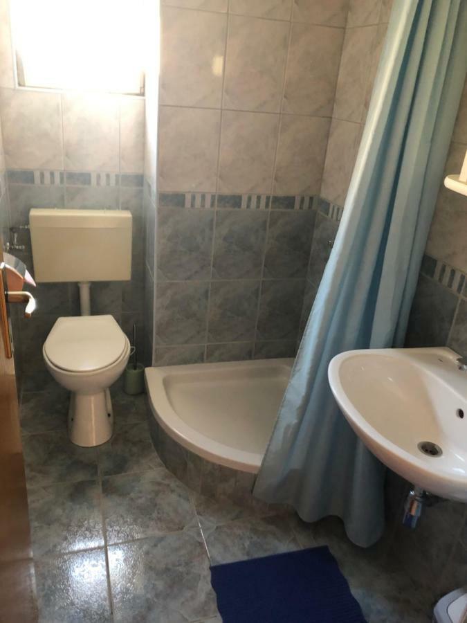 Apartman Polegubic Biograd Na Moru Exteriör bild